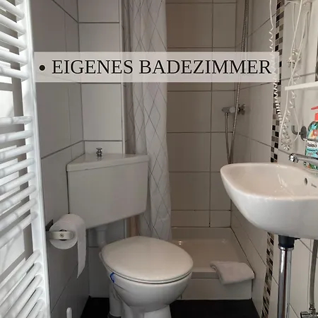 Apartmán Haus Krabbe 8 An Der Nordsee, Fuer 1-2 Personen, Doppelbett,, 2 Hunde Willkommen, Kostenfreier Parkplatz, Geschaefte Und Restaurants In 2 Gehminuten Erreichbar, Naehe Bremerhaven *